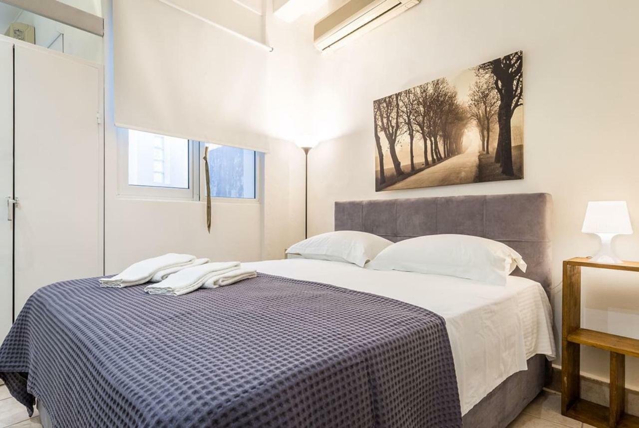 Ferienwohnung Renovated Loft At The Center Of Monastiraki Athen Exterior foto