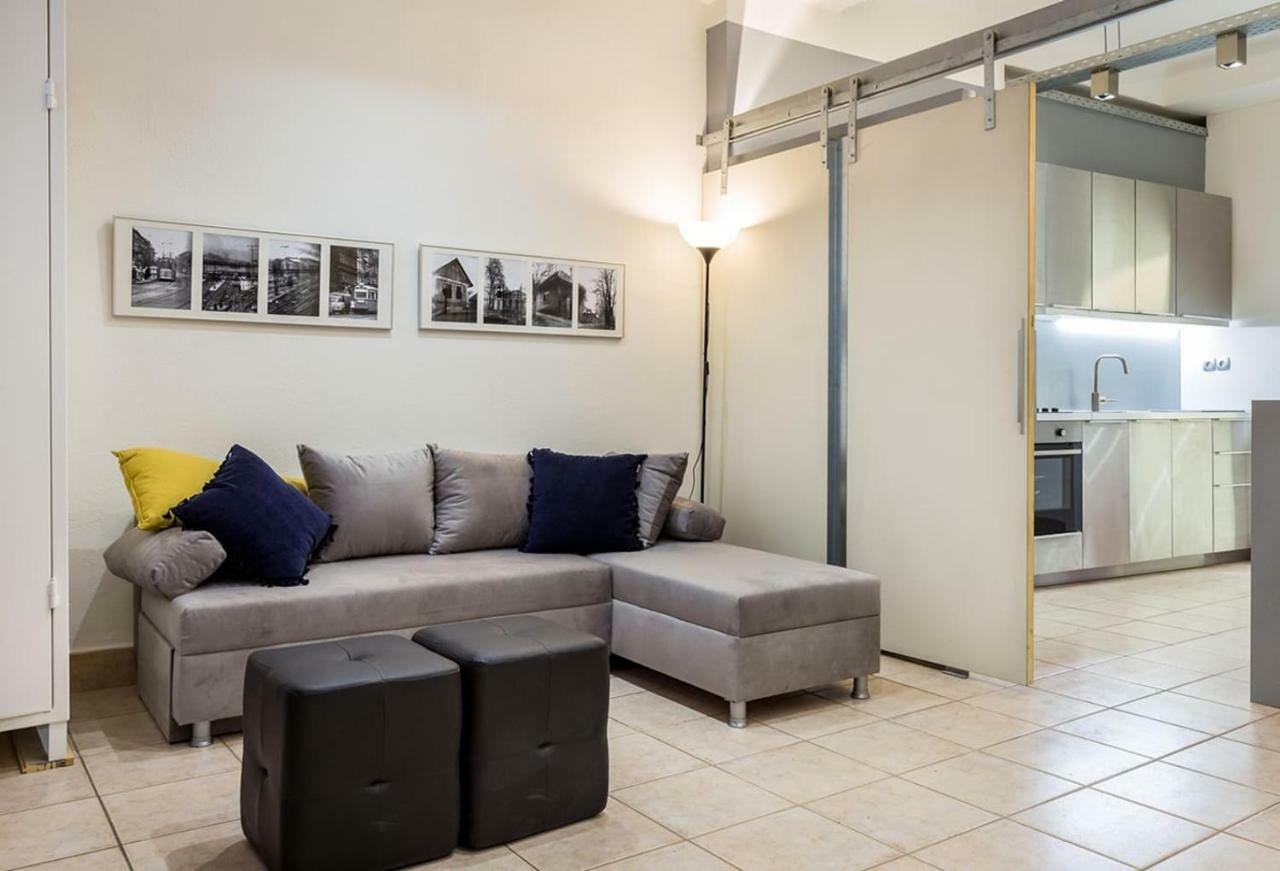 Ferienwohnung Renovated Loft At The Center Of Monastiraki Athen Exterior foto